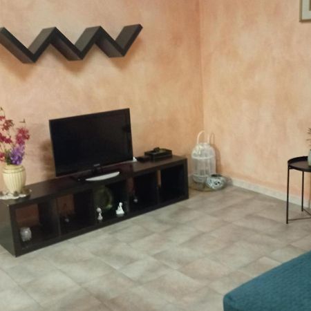 Casa Alice Apartment Cirie Luaran gambar